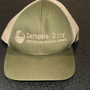 The Classic Green and Tan Cap